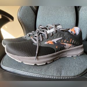 Brooks Range 2 1103751D005 Men Black/Grey/Orange Running Shoes Size 10